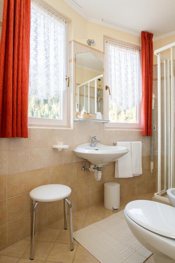 Hotel Al Prato Фиера ди Примиеро Екстериор снимка