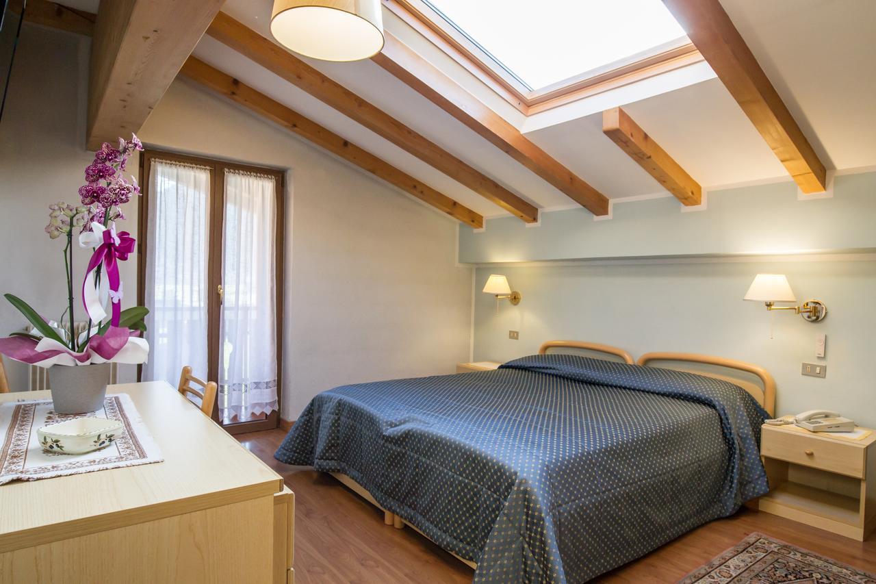 Hotel Al Prato Фиера ди Примиеро Екстериор снимка